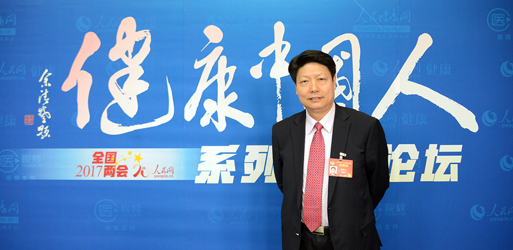 全國(guó)政協(xié)委員、國(guó)家中醫(yī)藥管理局對(duì)臺(tái)港澳中醫(yī)藥交流合作中心主任、致公黨中央醫(yī)療衛(wèi)生委員會(huì)副主任楊金生