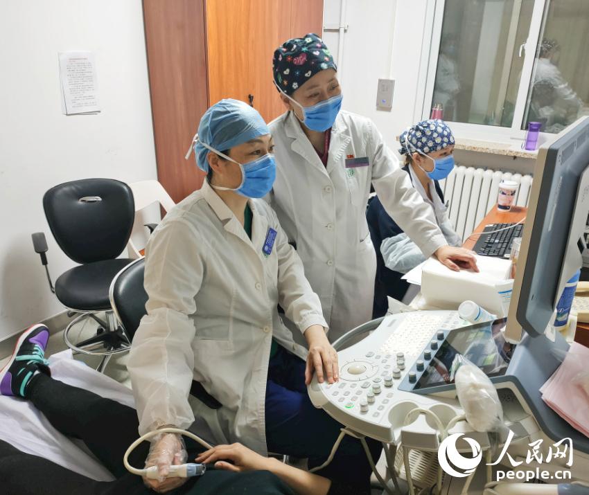 R磬Bzy߀MСWӛ ̘Iz